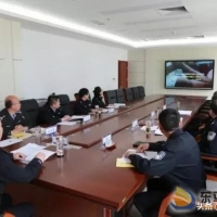 縣公安局黨委理論學習中心組組織集中學習