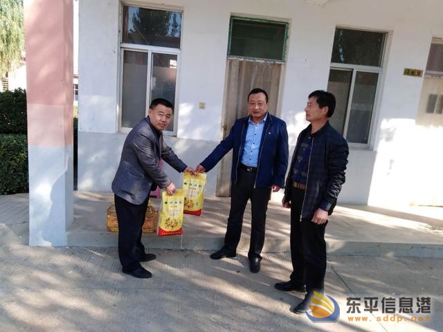 大羊鎮(zhèn)衛(wèi)計(jì)辦、衛(wèi)生院到敬老院開展慰問活動(dòng)