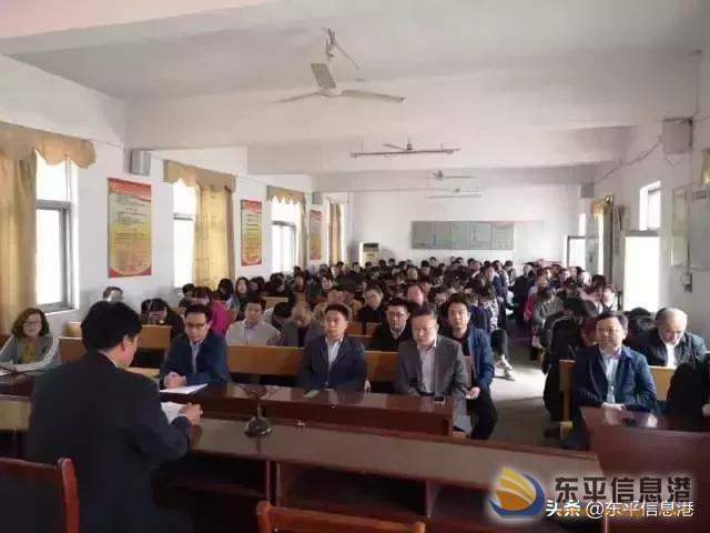 濱河新區(qū)開展第六期 “強化崗位練兵、苦練業(yè)務(wù)本領(lǐng)”大講堂