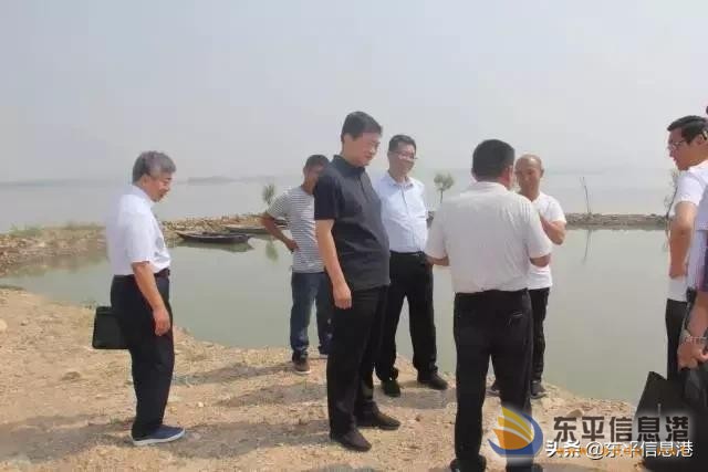 縣人大常委會主任劉思宏到戴廟鎮(zhèn)督導六大攻堅行動開展情況