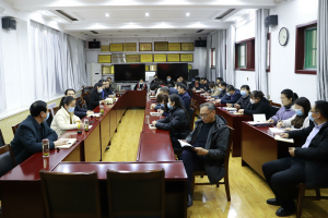 縣衛(wèi)健局組織開展“不忘初心、牢記使命，學(xué)習(xí)先進(jìn)、擔(dān)當(dāng)作為”主題黨日活動(dòng)