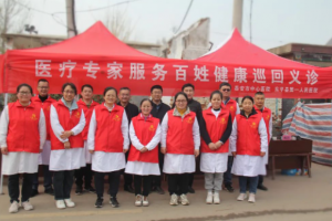 趕春會 送健康——東平縣第一人民醫(yī)院“健康一起來” 春季義診暨科普宣傳活動走進第一書記幫包村